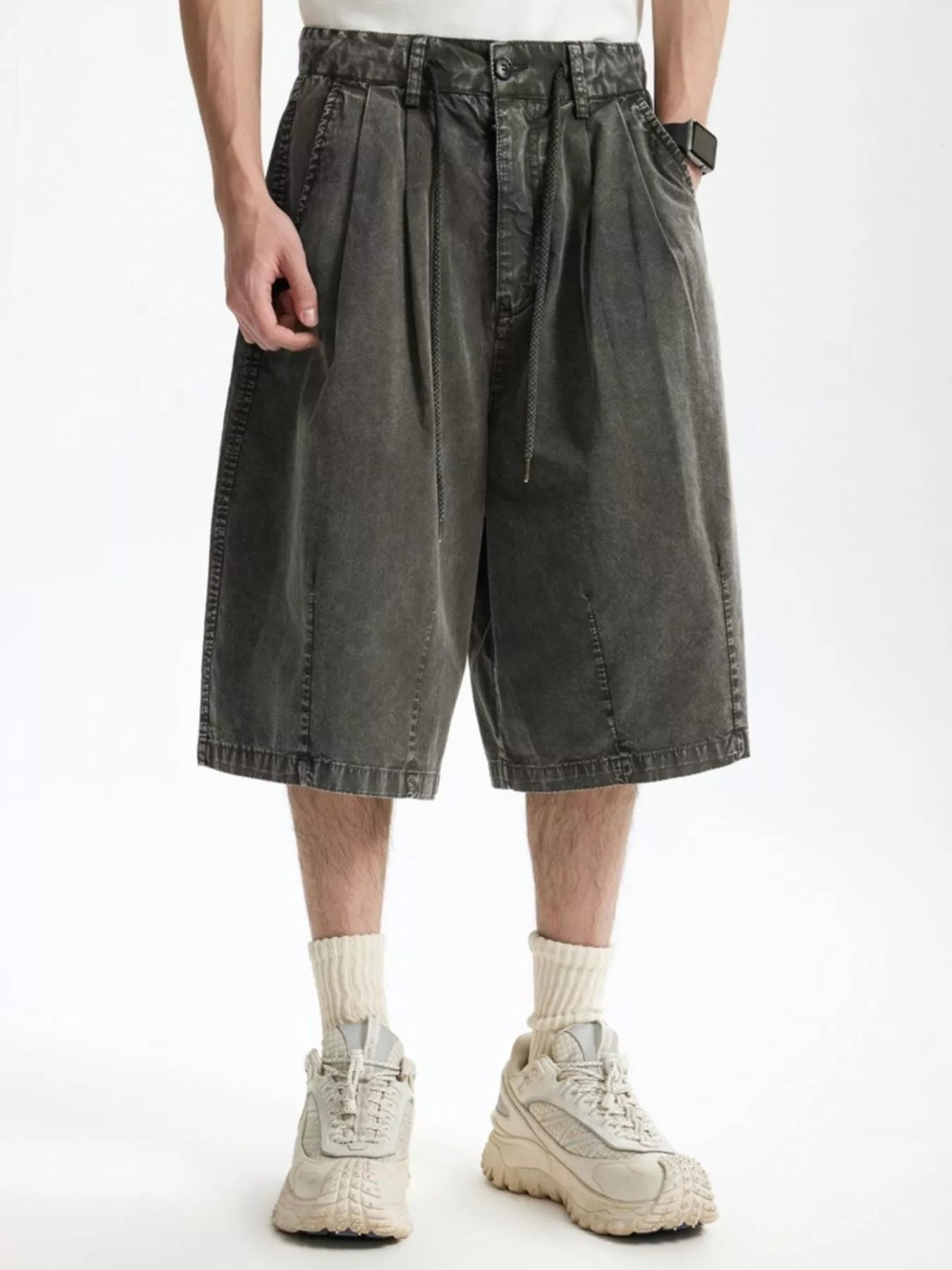 Men's Wide-Leg Shorts